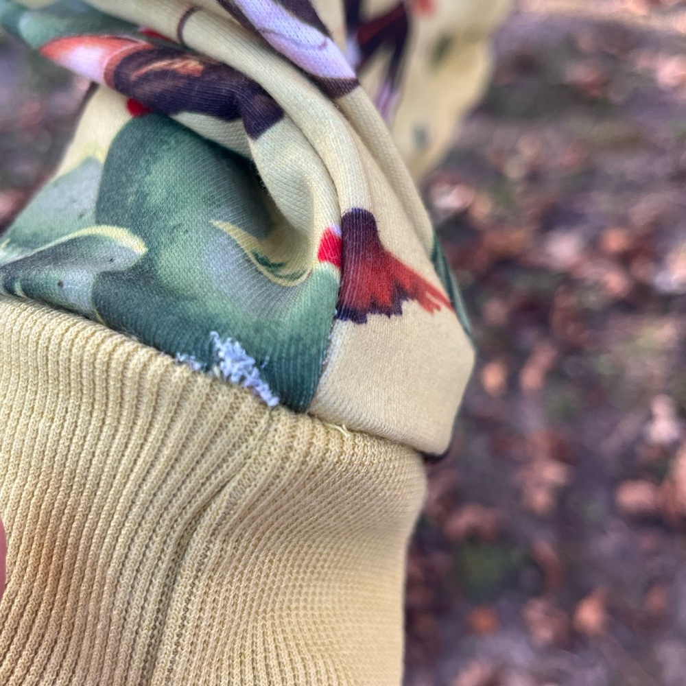 Cowboy Print Sweatshirt with Western Yolk Collar - XS - Picture 6 of 6